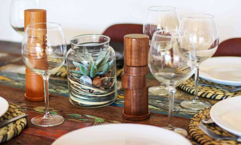 eating-as-a-family-for-dinner