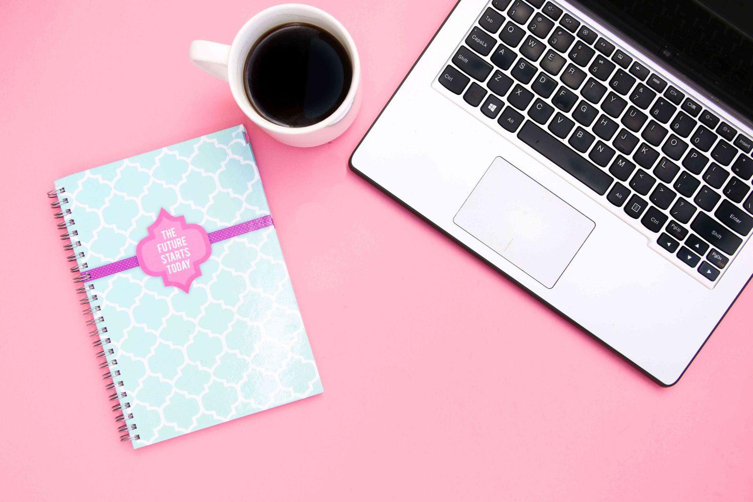 work-life-balance-laptop-notebook-coffee-teachworkoutlove.com