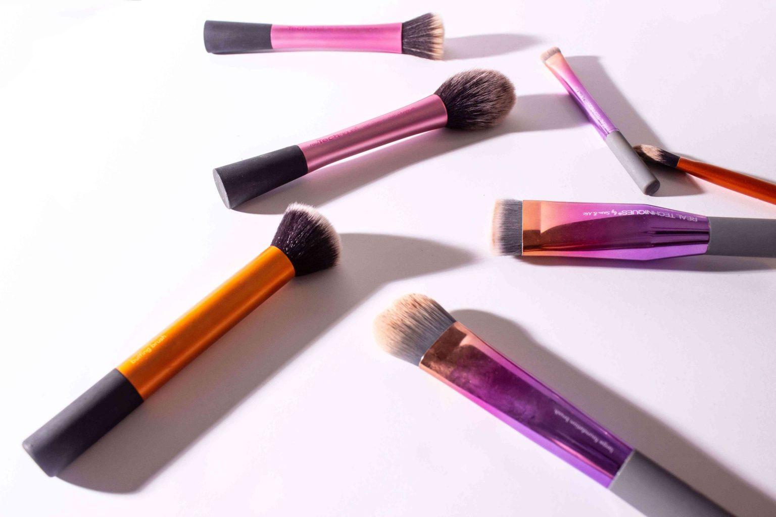 makeup-brushes-for-moms