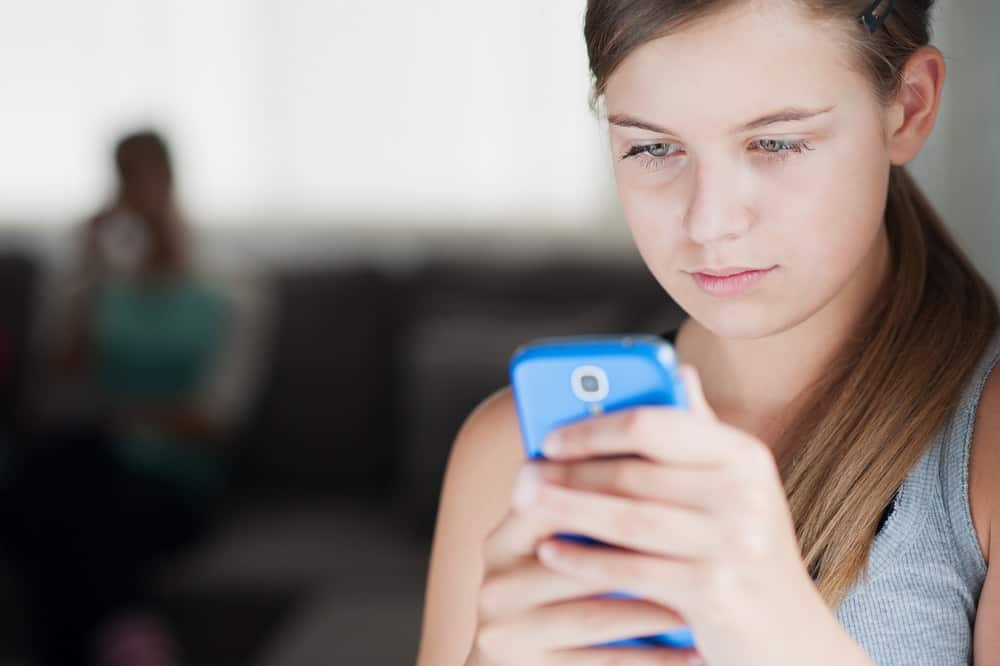 Is Monitoring Your Child’s Phone Good Parenting?