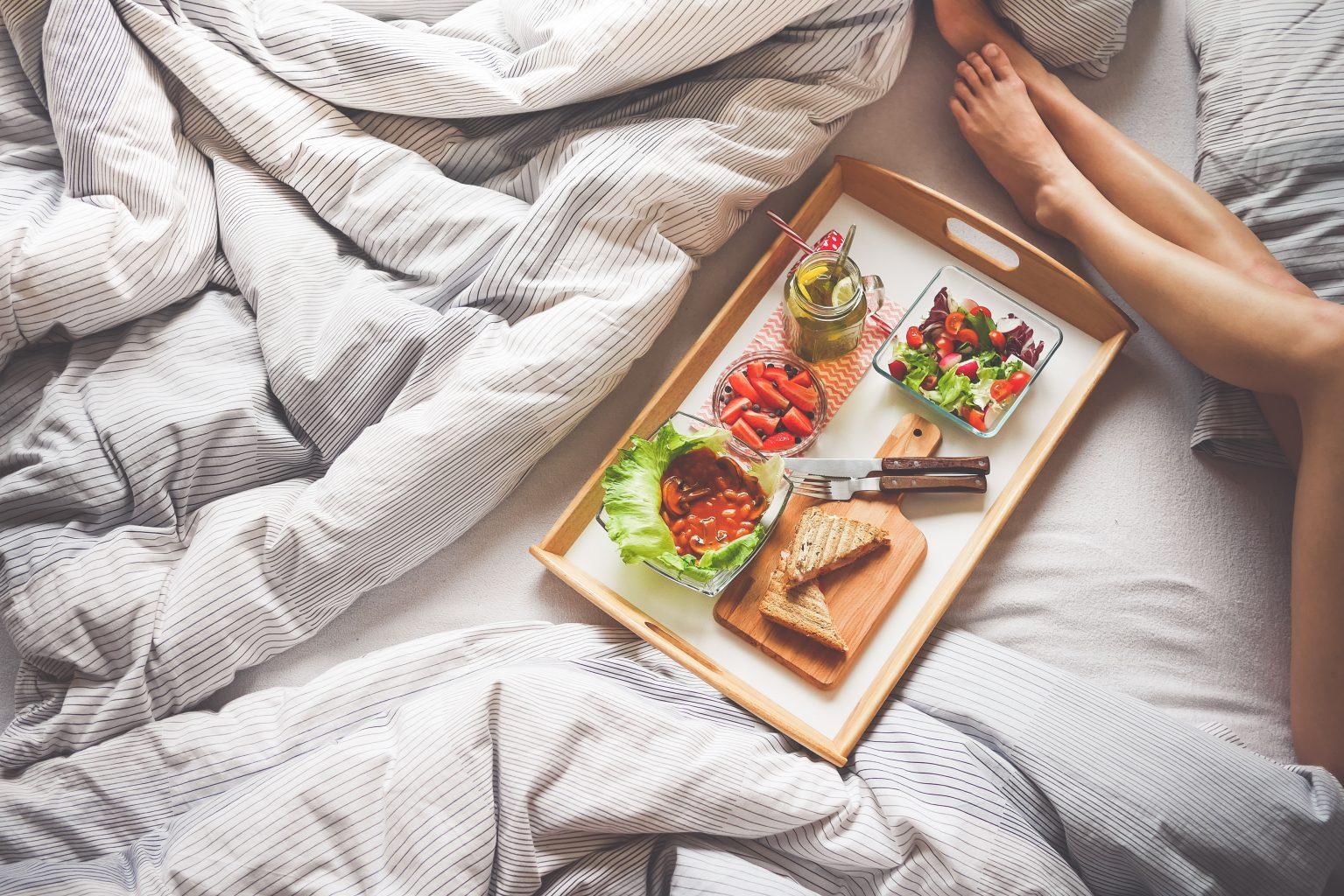 breakfast-in-bed