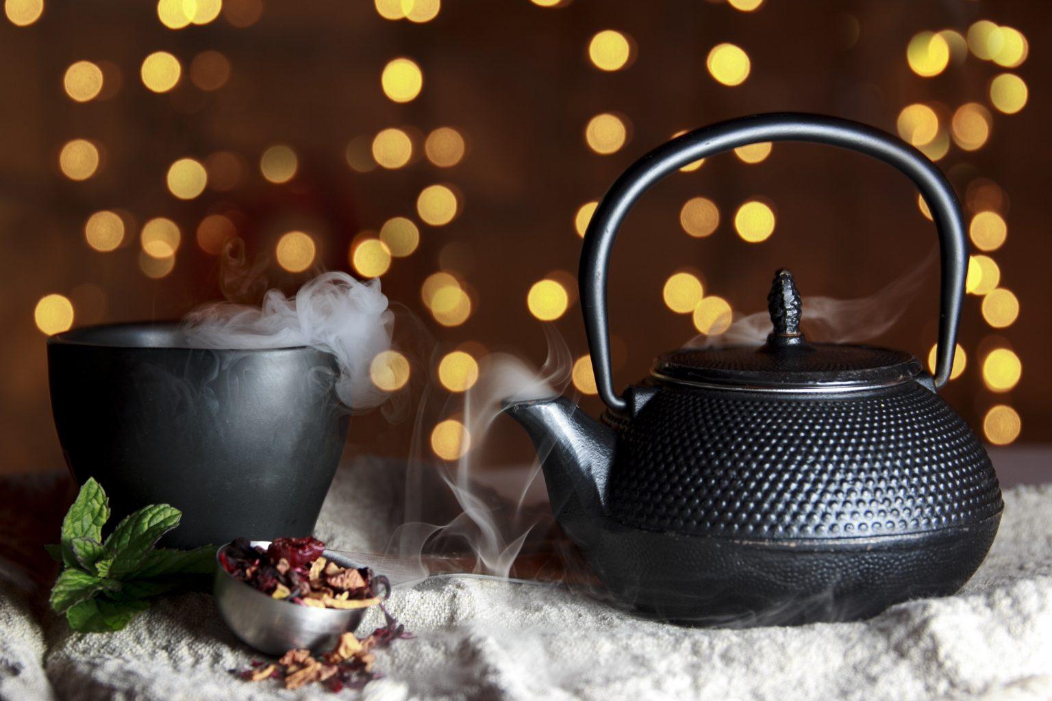 tea-kettle-cooking