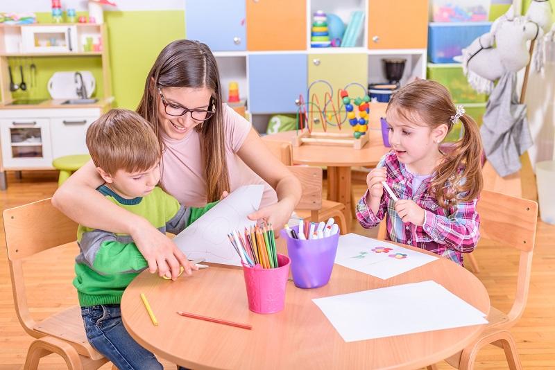 How To Choose The Best Professional Childcare Services
