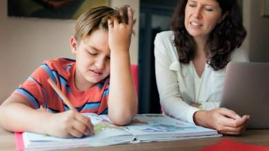 How to Manage Homeschooling as a Working Mom