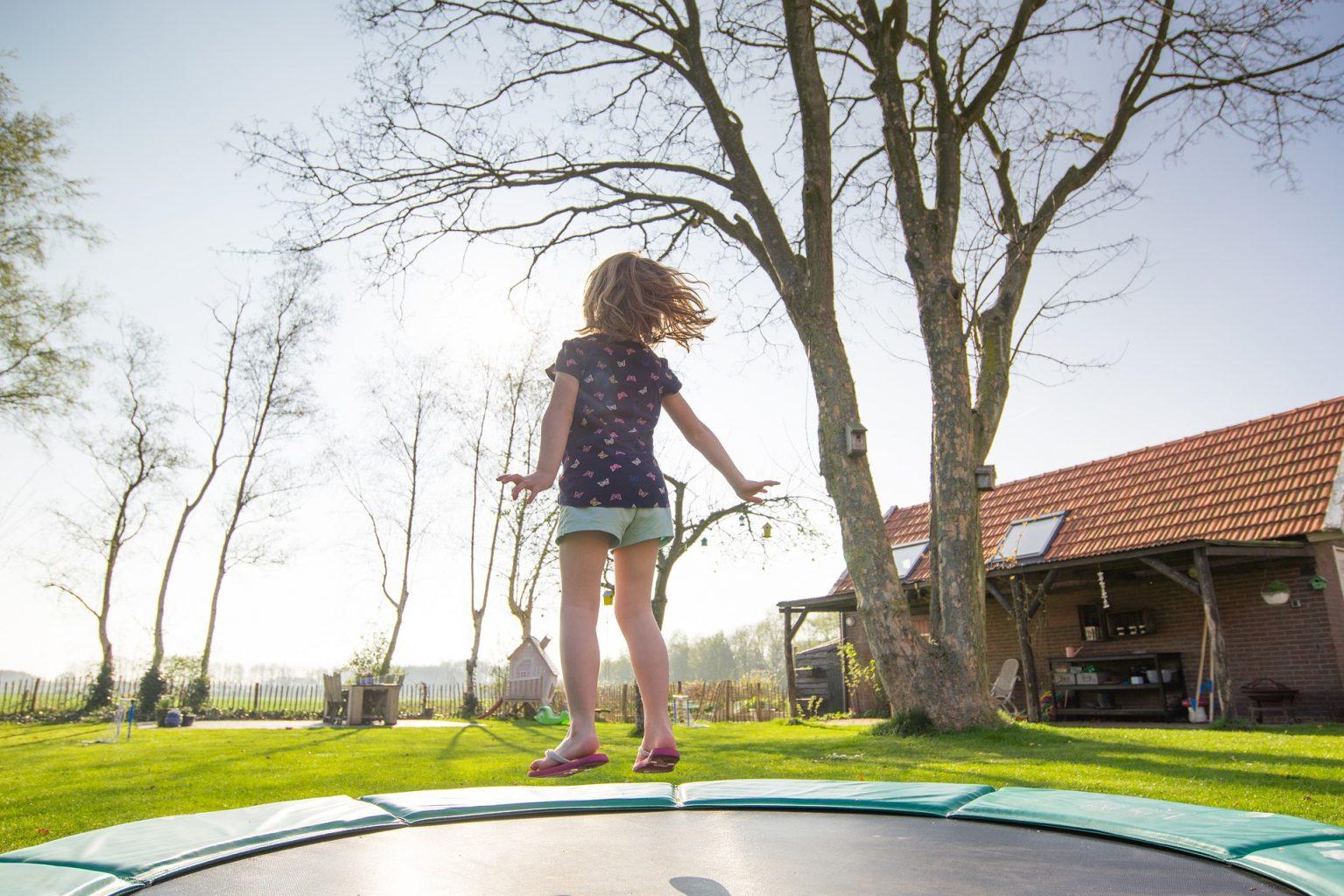 kid-on-trampoline