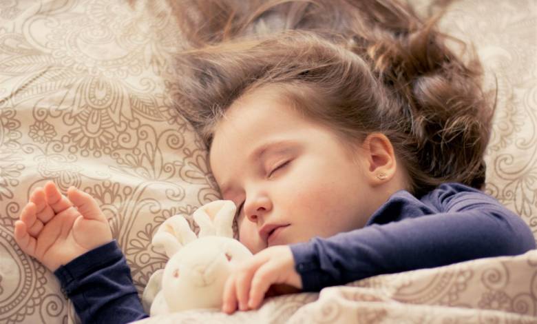How to Create Healthy Sleeping Habits for Your Kids