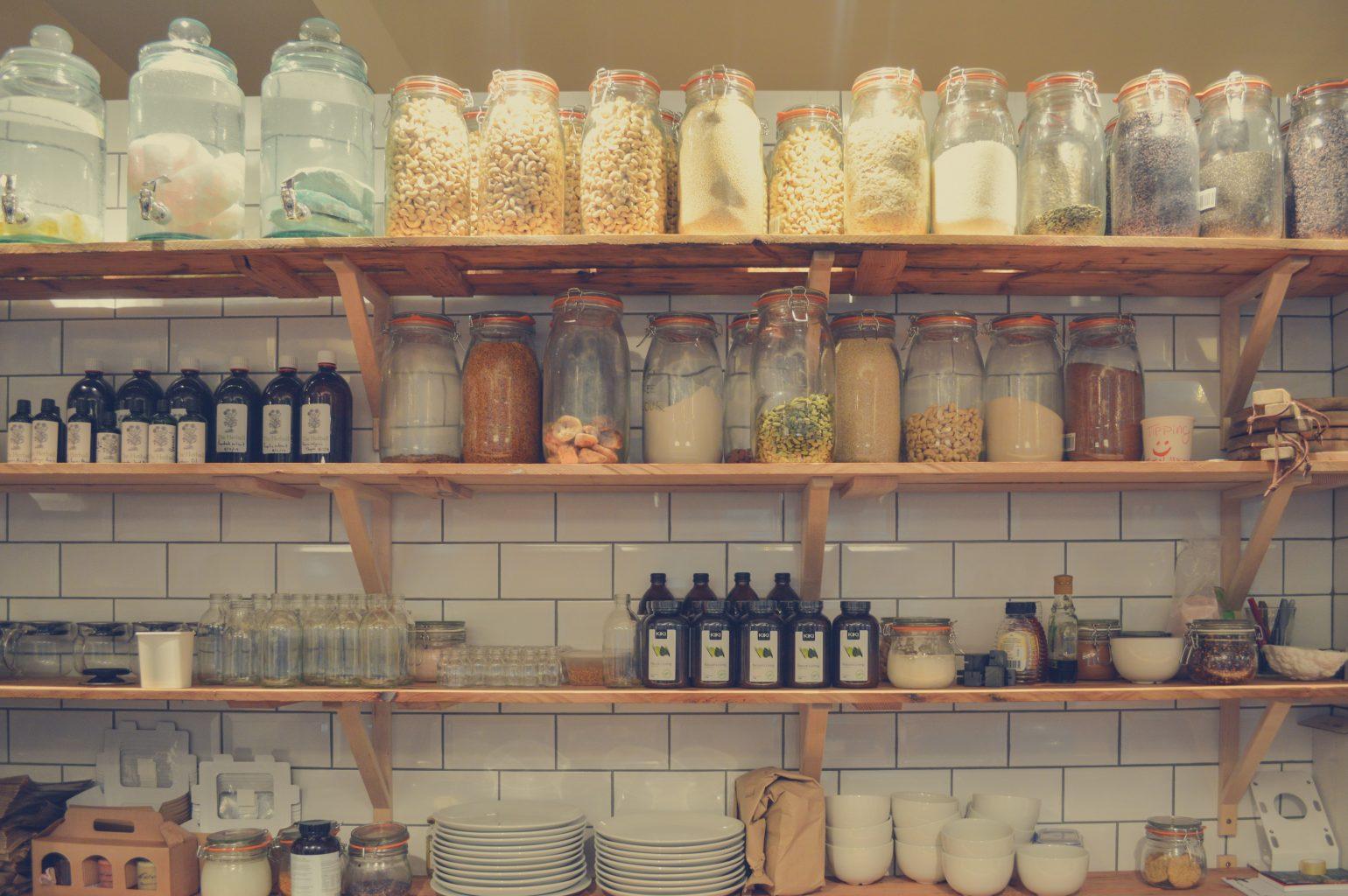 organization-tips-with-containers