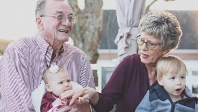 grandparents-live-with-kids-multigenerational-families