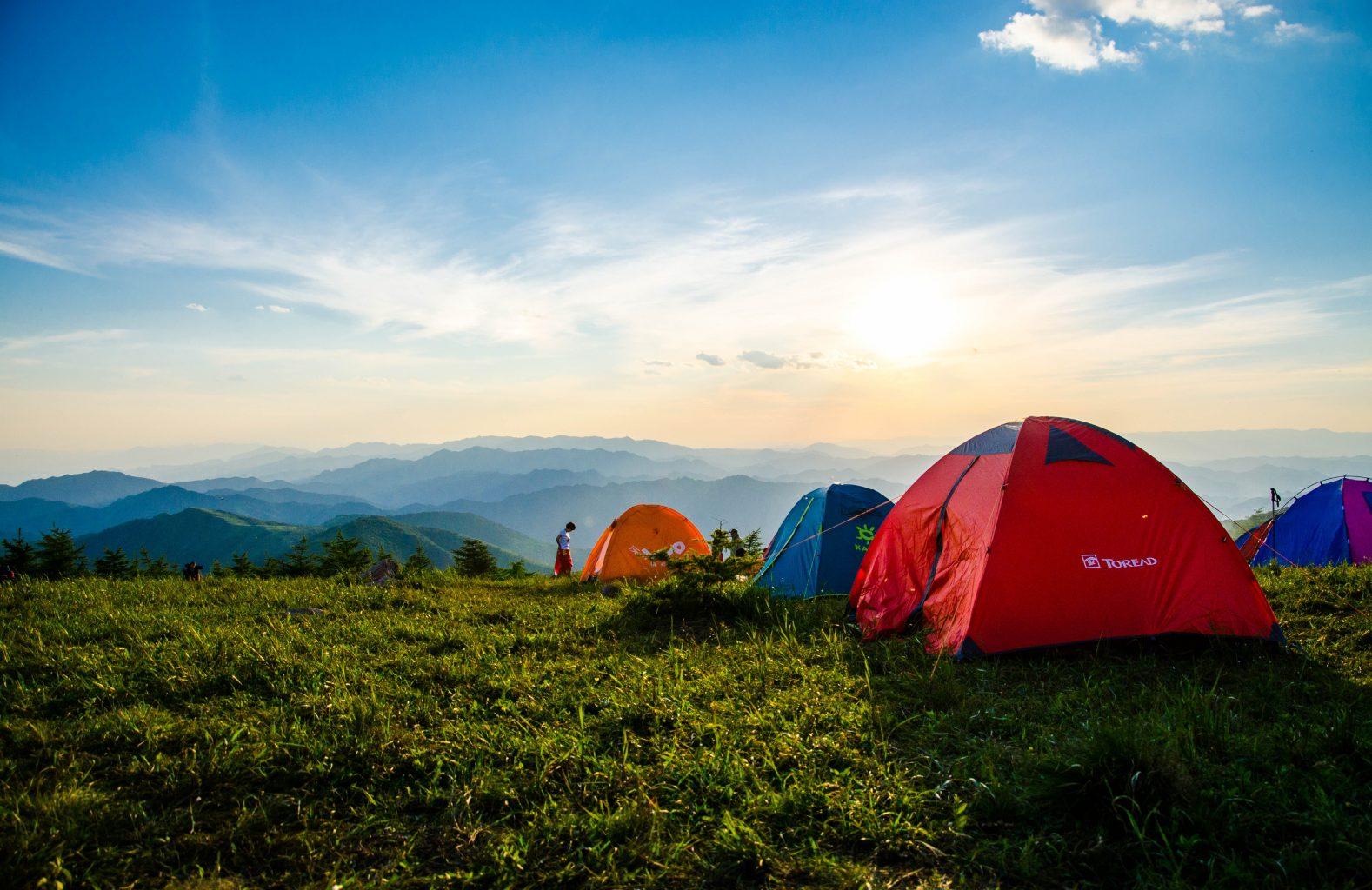 adventures-camping-during-summer