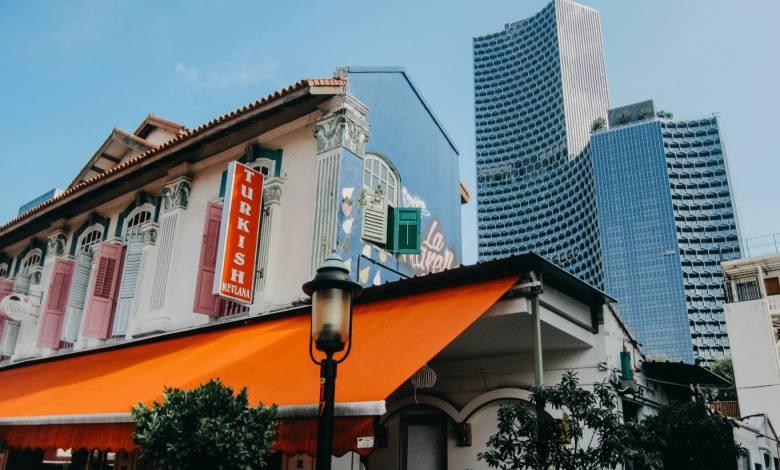 10 Things Homeowners Need to Know About Retractable Awnings