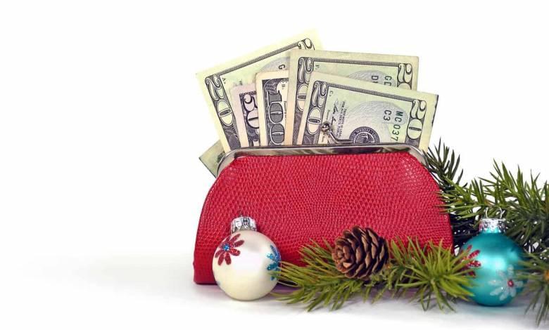 7 Steps To Help You Avoid Christmas Debt