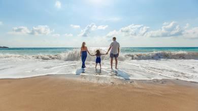 Top 10 Tips for Surviving a Holiday with a Toddler