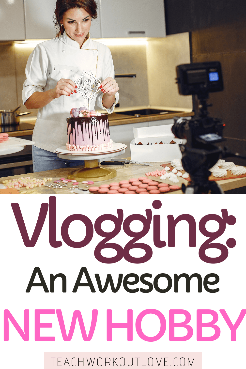 Vlogging is a new hobby that can be a great success if you put your mind to it! So how can you get started? Here is the best way to get started.
