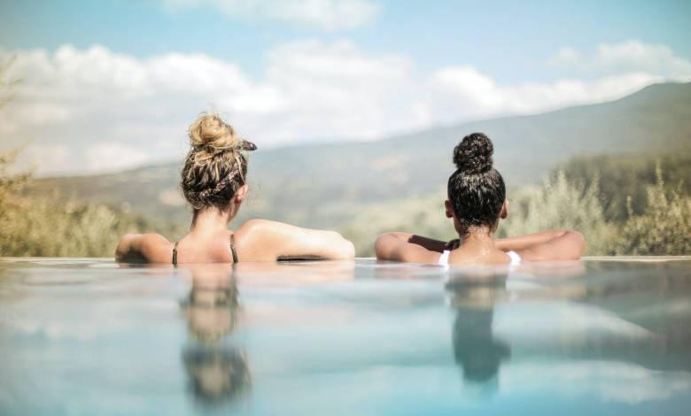 4 Reasons You Need to Clean Your Pool With Robots