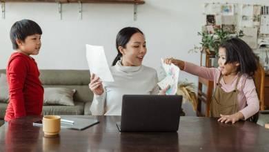 How Busy Moms Can Easily Help Children with Foundational Language Skills