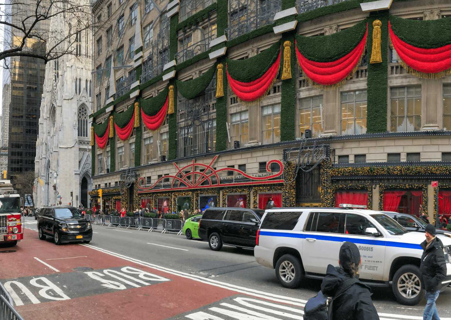 Christmas Trip to NYC The Complete Guide 2021 T.W.L.