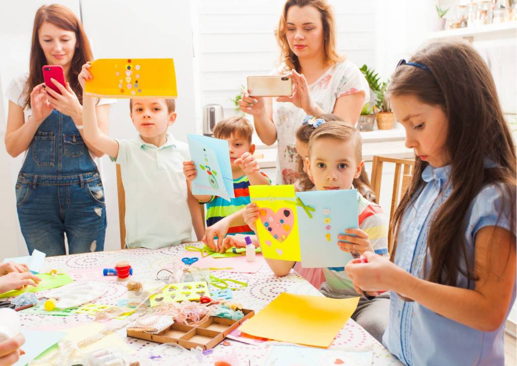 9-perfect-gifts-for-kids-who-love-arts-and-crafts-teach-workout-love