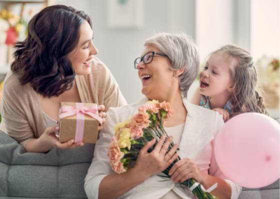 15 Awesome Mother’s Day Gifts for Your Favorite Working Mom