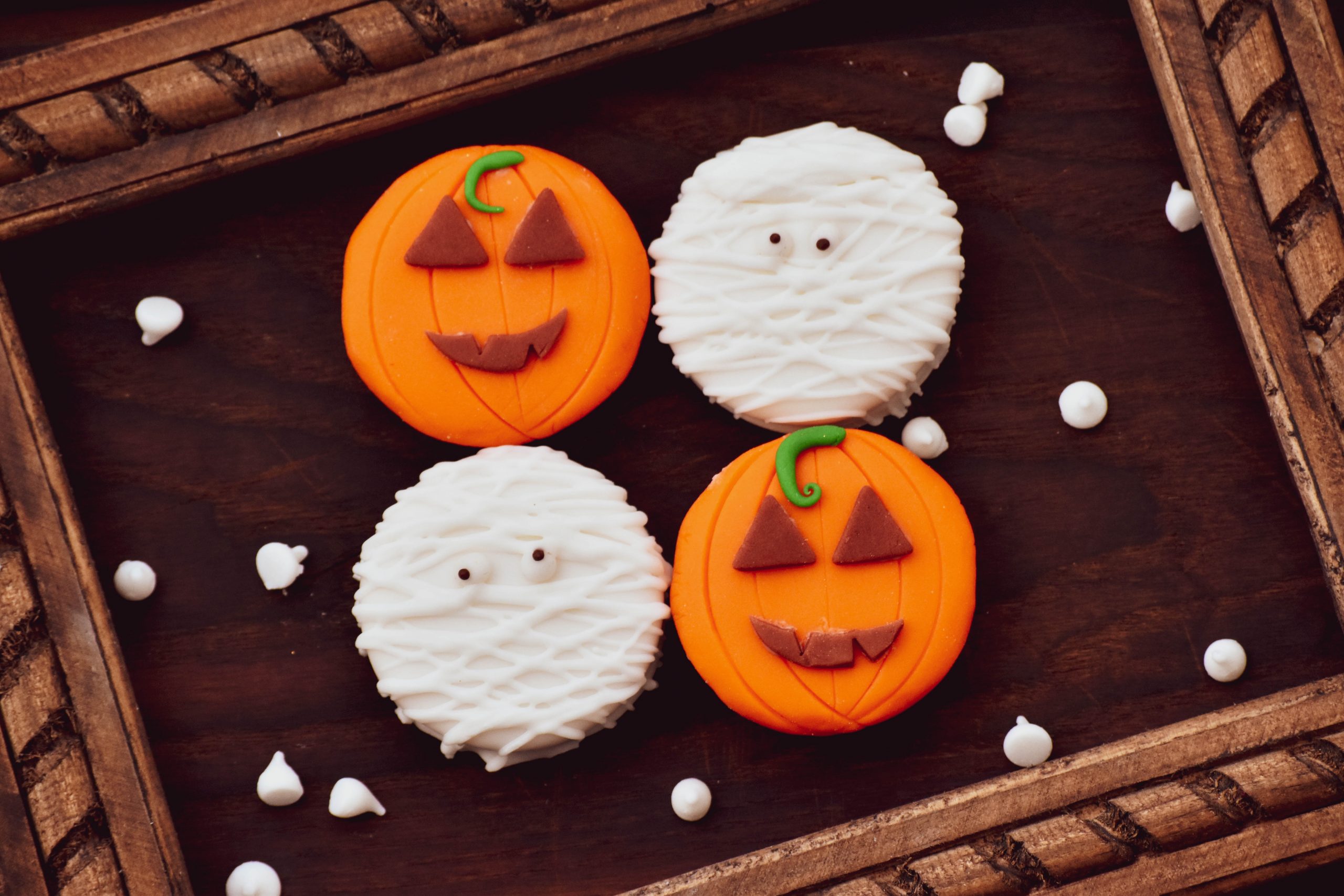 Halloween theme cookies for Your Kids